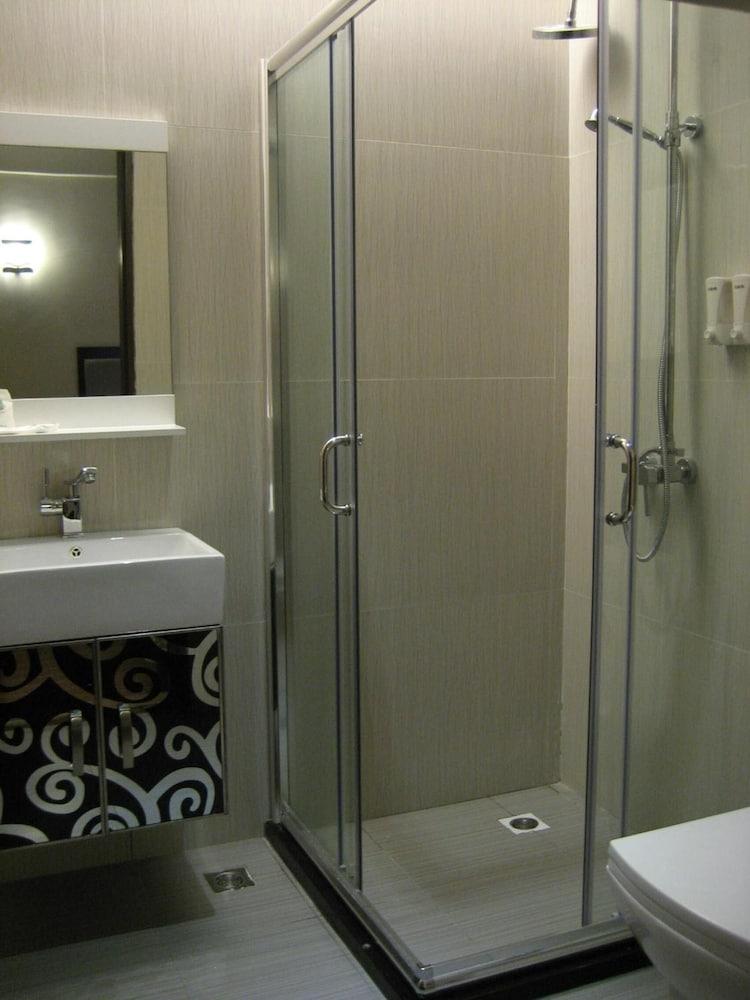 Kk Waterfront Hotel Kota Kinabalu Exterior photo