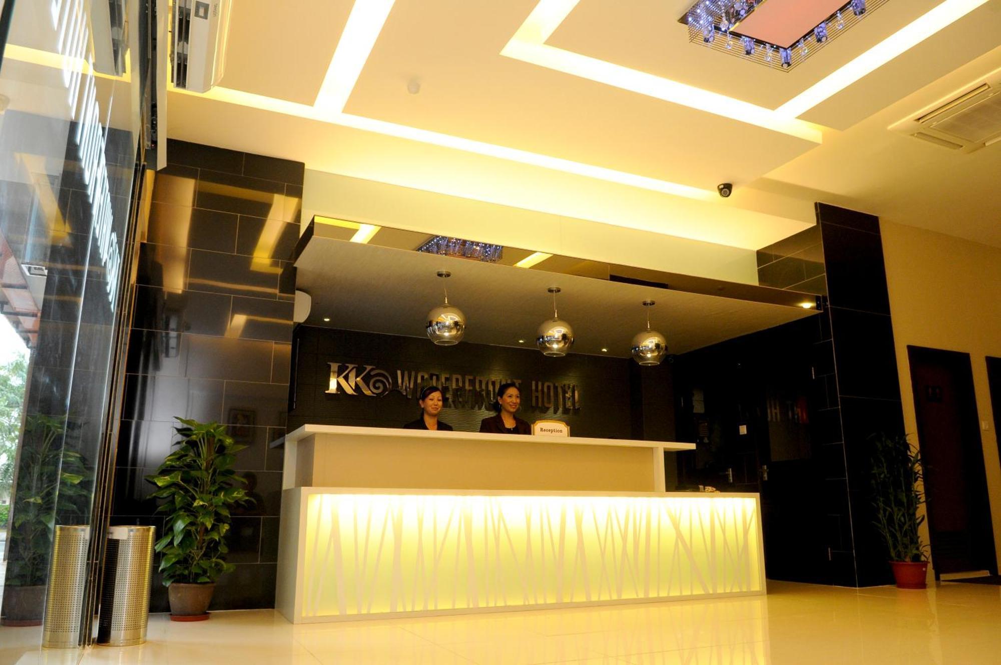 Kk Waterfront Hotel Kota Kinabalu Exterior photo